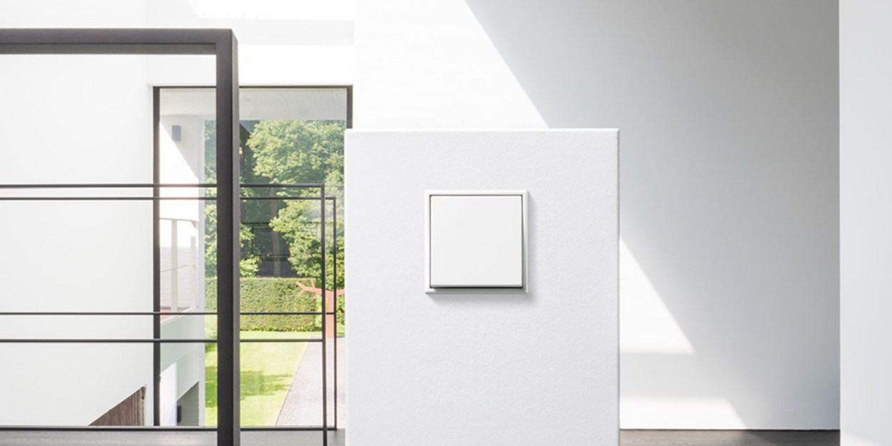 JUNG Schalterprogramme bei Muster Elektro in Musterstadt